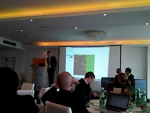 Dr. Harald Katzmair Dr. Harald Katzmair